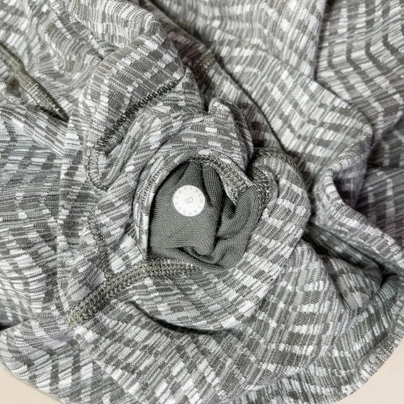 Lululemon Wunder Under Crop Full On Luon 21" High Rise Arrow Jacquard Dark Olive - Picture 13 of 13